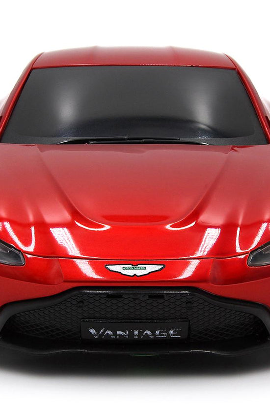 177943 Aston Martin Vantage Radio Controlled Car 1 24 Scale Red 3