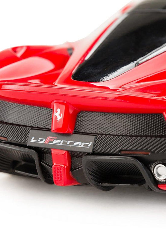 180585 Ferrari LaFerrari Radio Controlled Car 1 24 Scale 3
