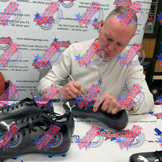 188308 England FA Gascoigne Signed Boot Framed 1