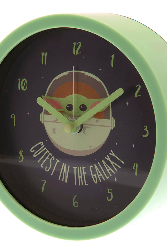 192354 Star Wars The Mandalorian Desktop Clock