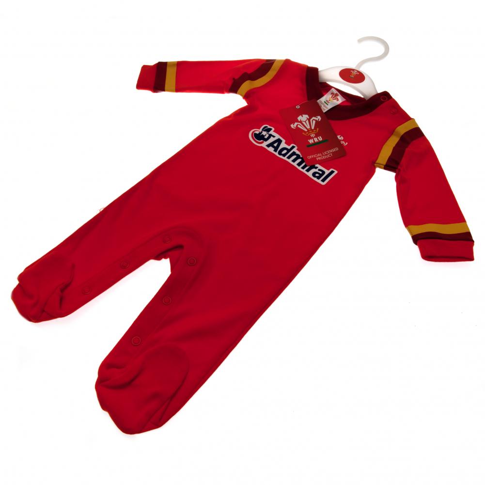 91818 Wales RU Sleepsuit GD 2