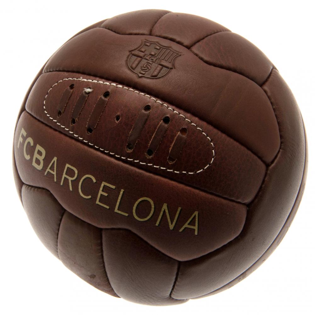 99807 FC Barcelona Retro Heritage Football 1
