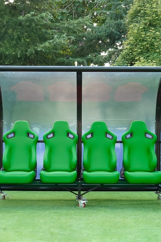 Cazna Euro Players Shelter