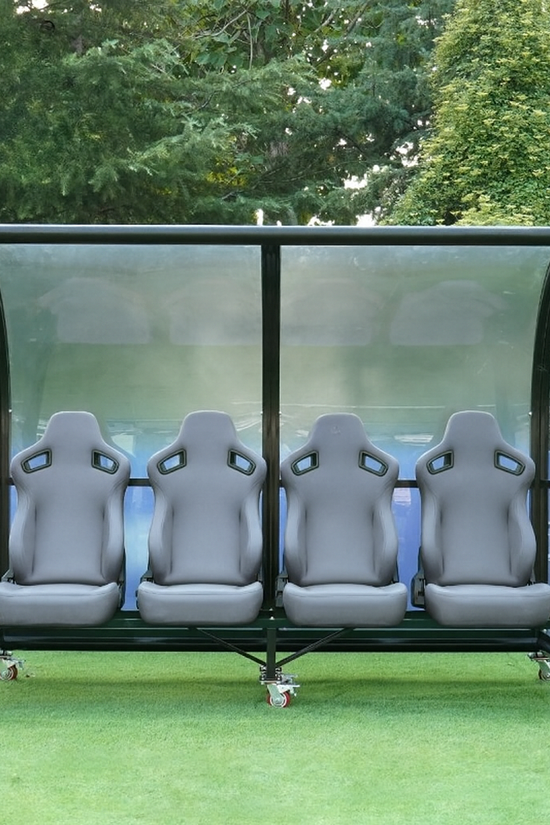 Cazna Euro Players Shelter