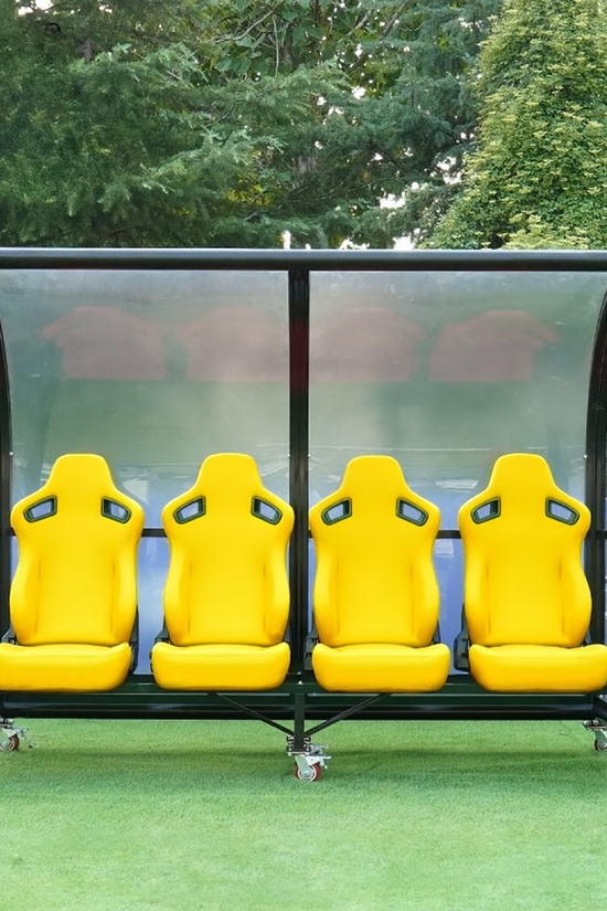 Cazna Euro Players Shelter