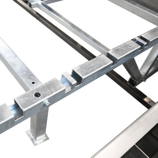Polanik steel-aluminium cover for water jump pit