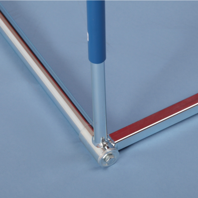 Polanik training hurdle with padded top