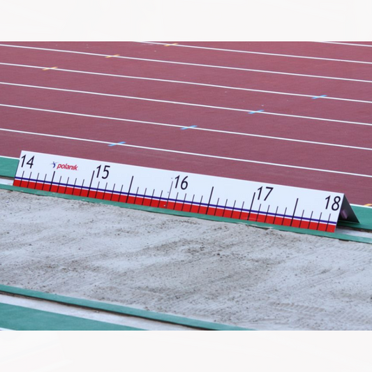 Polanik triple jump distance indicator