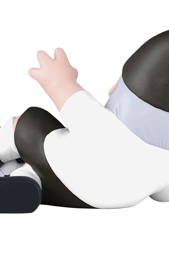 Fulham FC Sliding Tackle Gnome 1