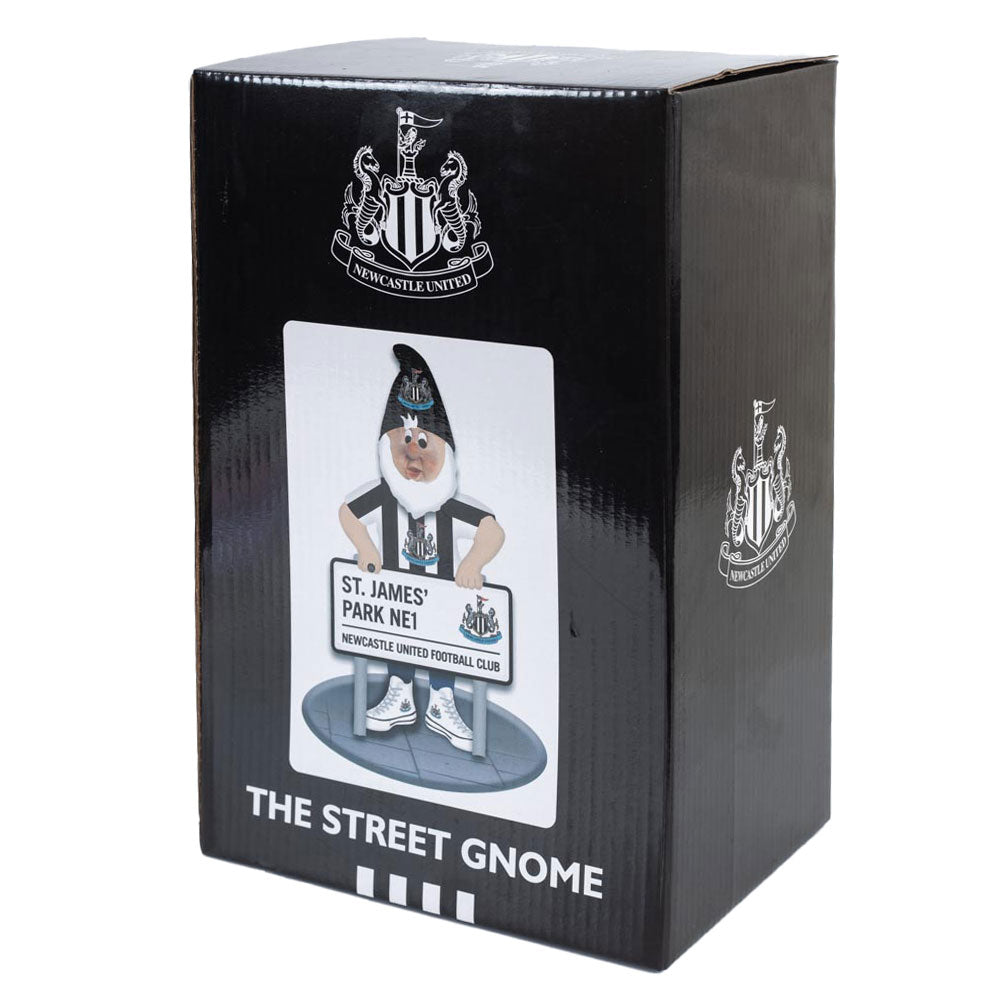 Newcastle United FC Street Sign Gnome 3