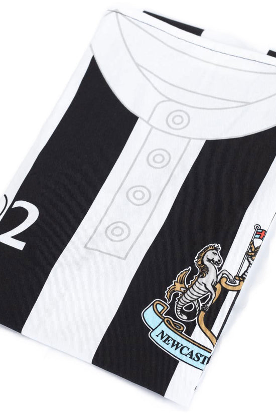 Newcastle United FC Retro Kit Apron 1