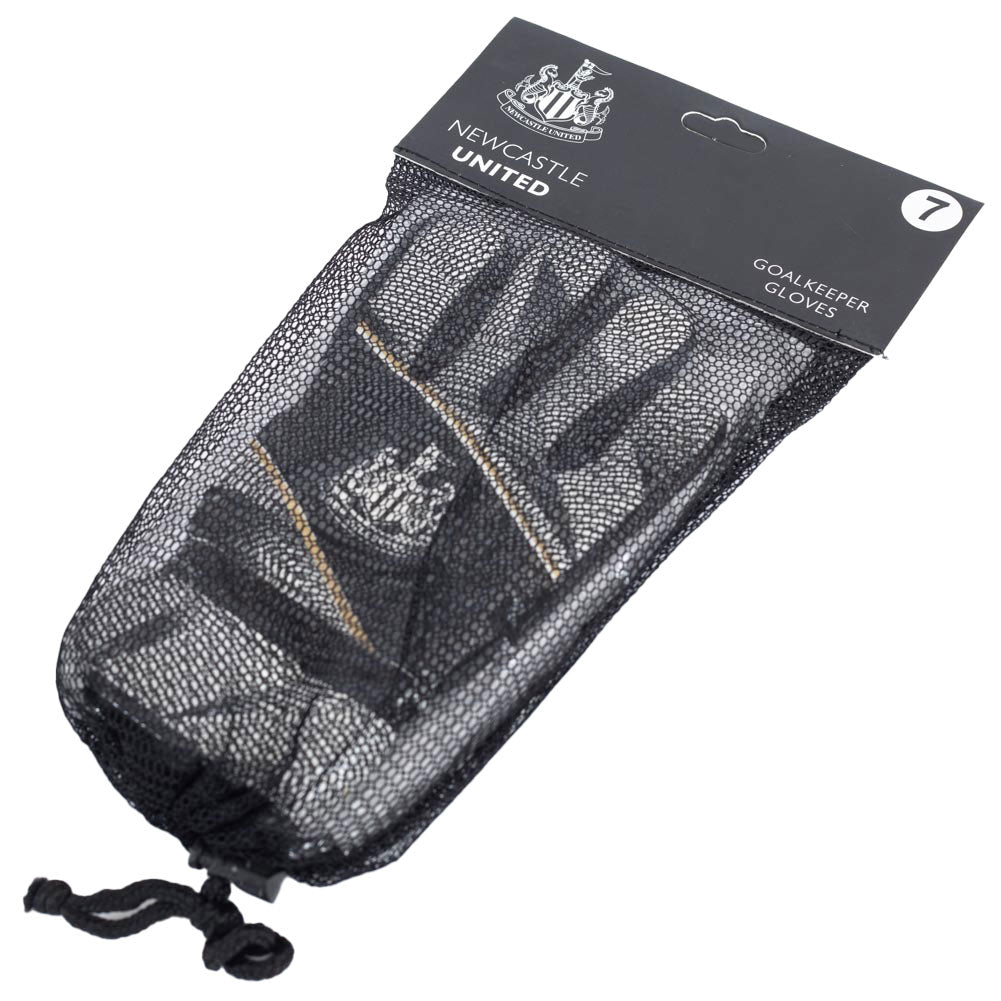 Newcastle United FC Goalkeeper Gloves Yths 2