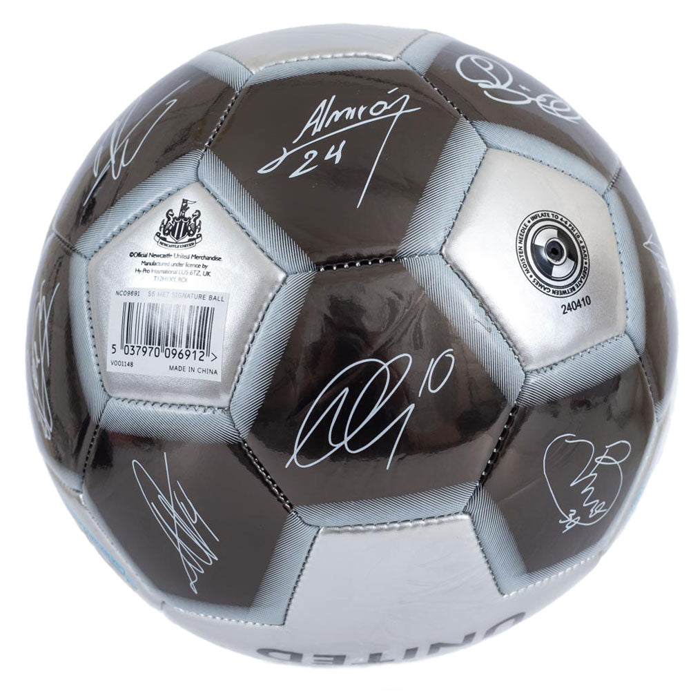Newcastle United FC Sig 26 Football 3