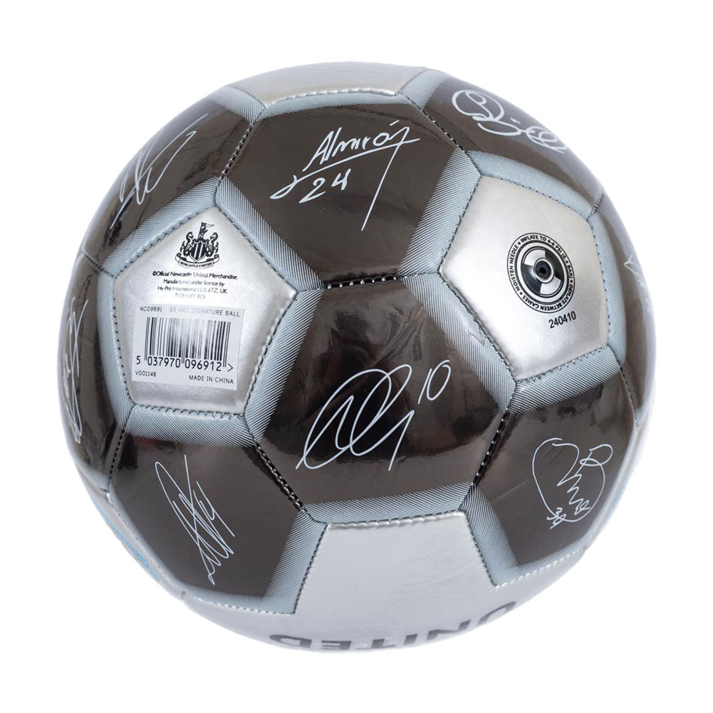 Newcastle United FC Sig 26 Skill Ball 3