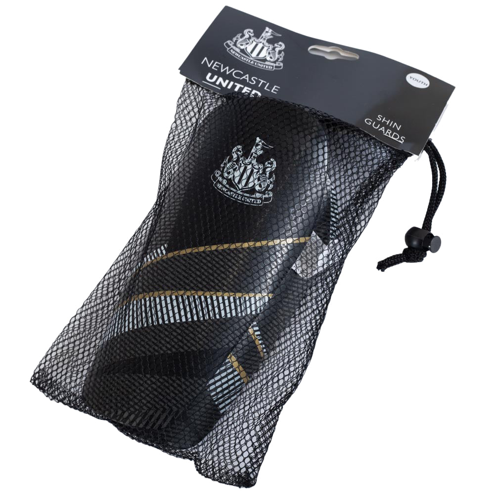 Newcastle United FC Shin Pads Youths 2