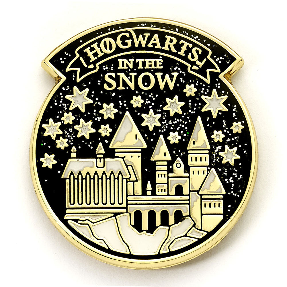 Harry Potter Hogwarts Winter Greetings Card with Badge 1