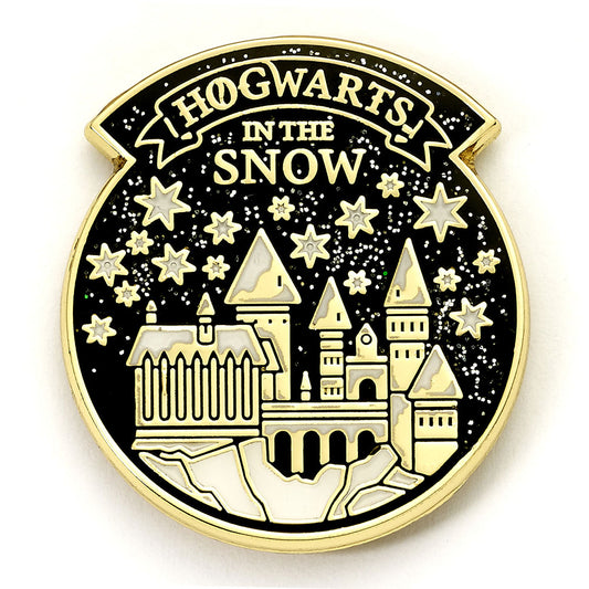 Harry Potter Hogwarts Winter Greetings Card with Badge 1