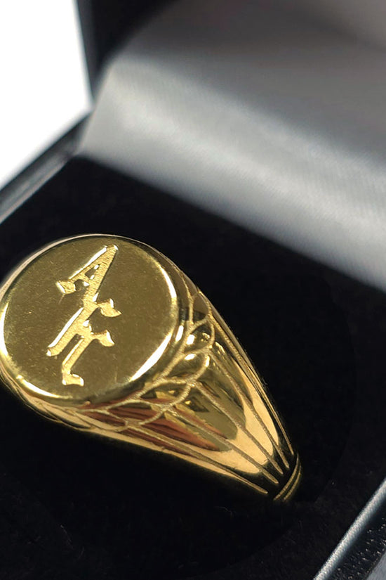 Arsenal FC 18ct Gold Plated on Silver Signet Ring - Q