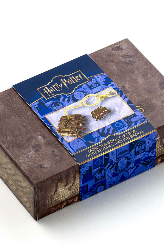 Harry Potter Monster Book Keyring Badge Gift Box 2