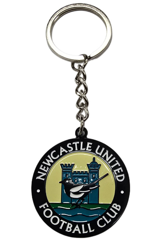 Newcastle United FC Retro 76-83 Crest Keyring & Badge Set