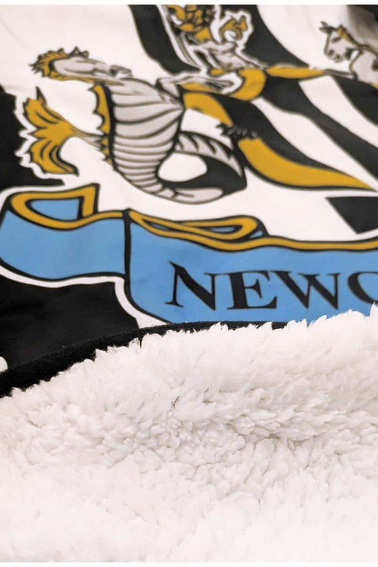 Newcastle United FC Sherpa Pet Blanket