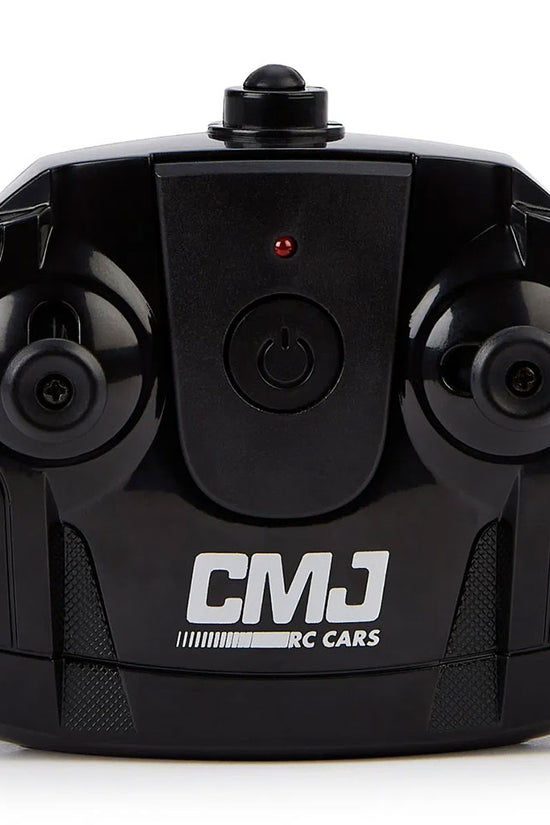 Aston Martin Valkyrie Radio Controlled Car 1:24 Scale